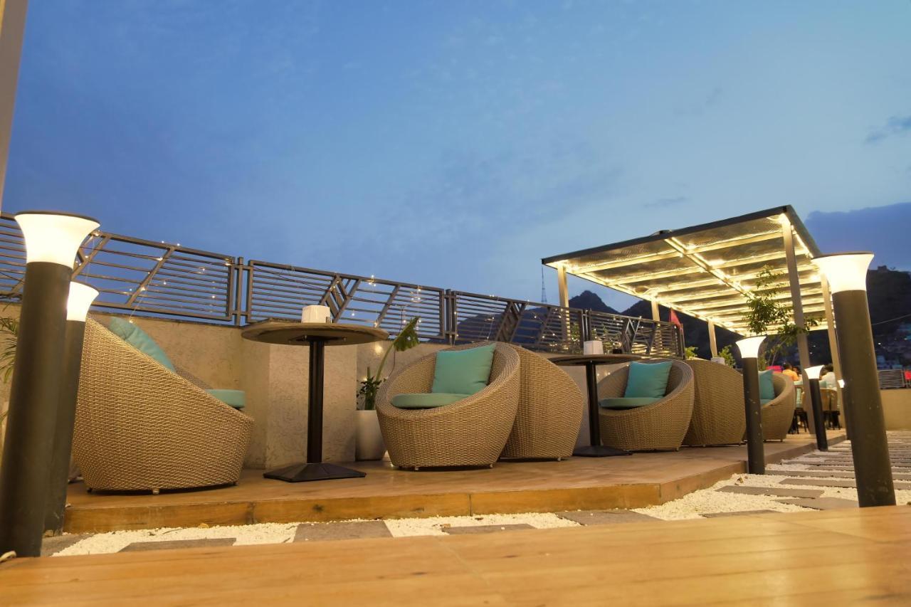 Hotel Ajmer Sheraton Ngoại thất bức ảnh